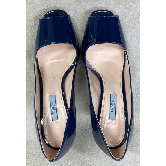 SOLD $$$ PRADA 39 Patent Leather CALZATURE DONNA VERNICE 4" Heel Open toe Pump - Picture 9 of 12